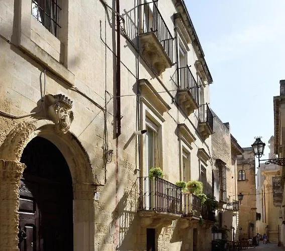 Palazzo Rudiae -Duomo